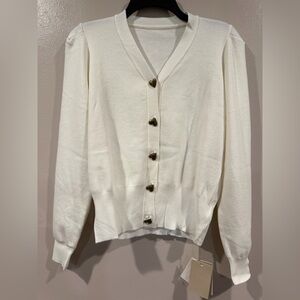 NWT Darling Heart Button White Cardigan Sweater Soft and High Quality